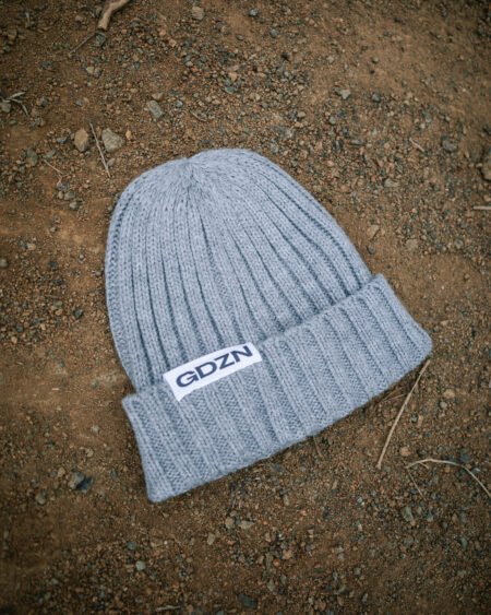 GDZN | unisex čiapka šedá